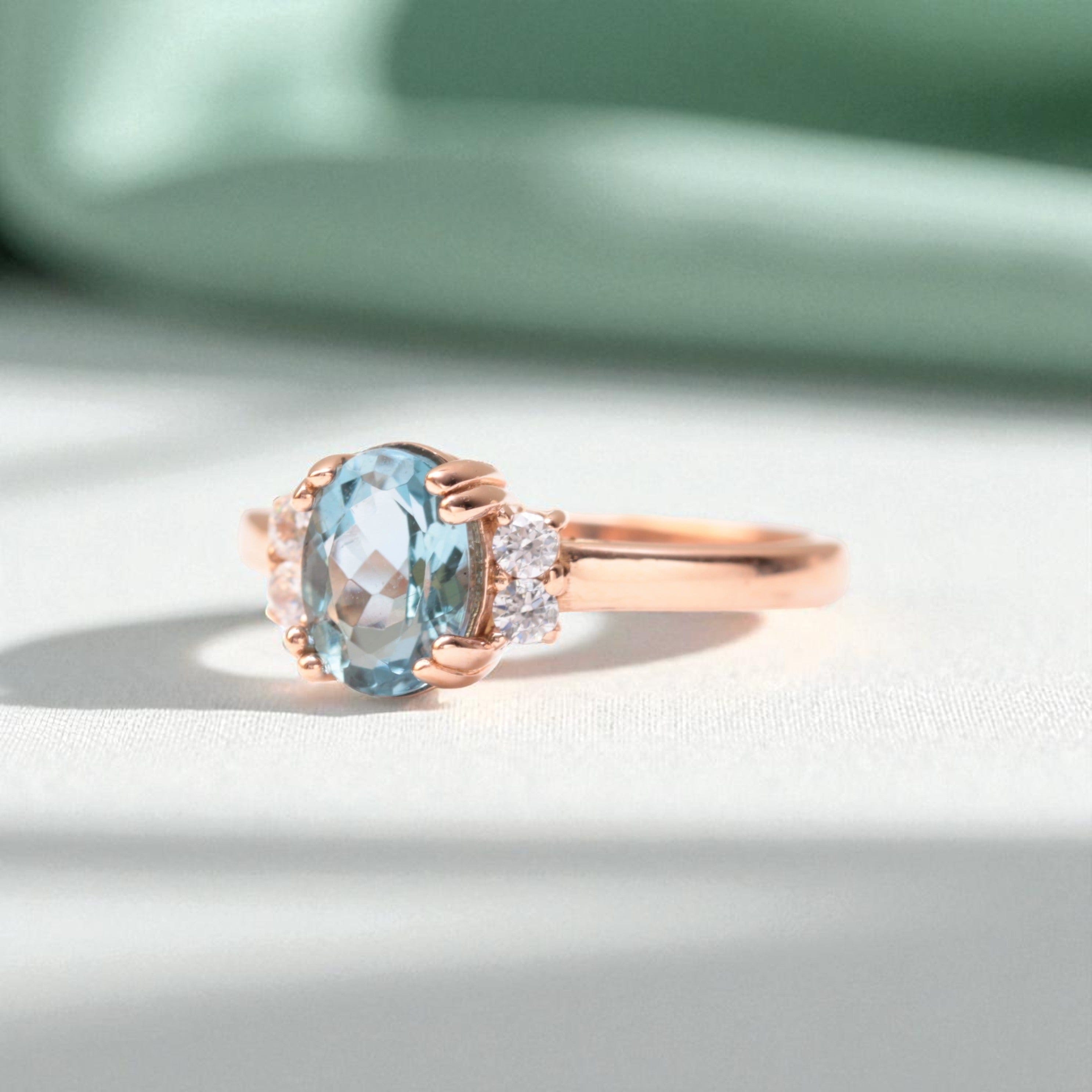oval-aquamarine-diamond-engagement-ring-rose-gold