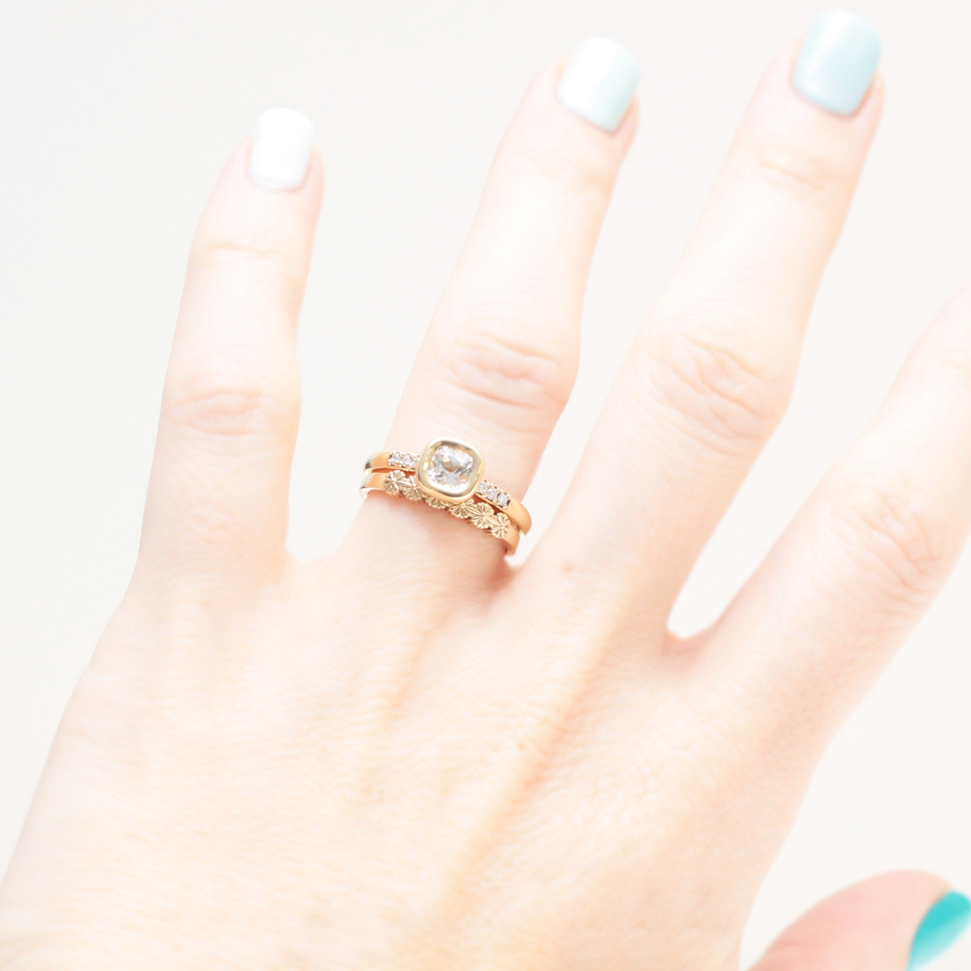 Daisy Wedding Ring - Vinny & Charles