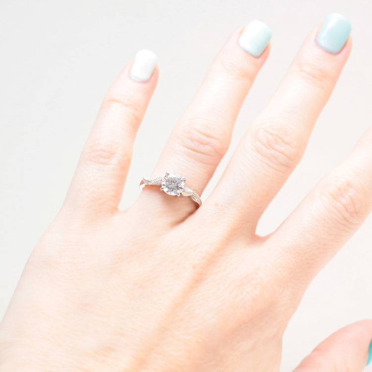 One Carat Solitaire Leaf Ring - Vinny & Charles