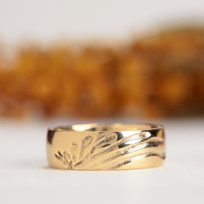 kangaroo paw australian nature wedding band gold