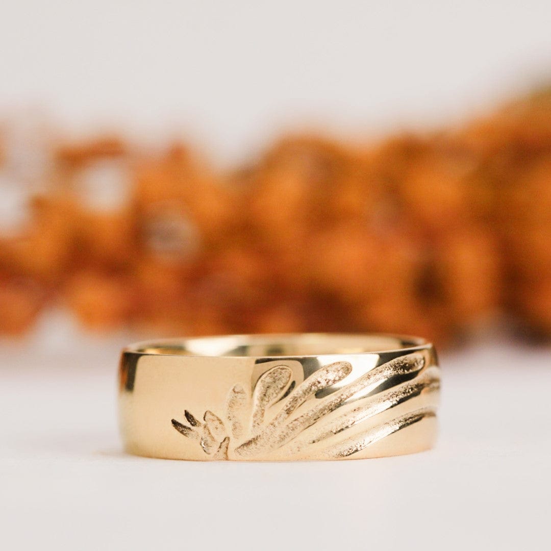 kangaroo paw australian nature wedding band gold