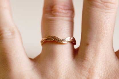 Curved leaf wedding ring - Vinny &amp; Charles